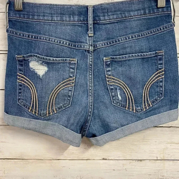 Hollister Short-Short High Rise - Picture 5 of 5